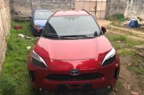 Toyota Yaris hybrid  automobile_motos_velos_engins_et_pieces