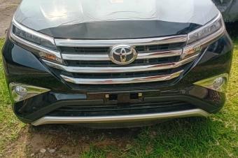 TOYOTA RUSH 2024 00km SANS PLAQUE A VENDRE A KINSHASA 