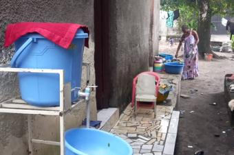 Parcelle  vendre situ au Quartier 13 dans la Commune de Ndjili cinquime parcelle du macadam 