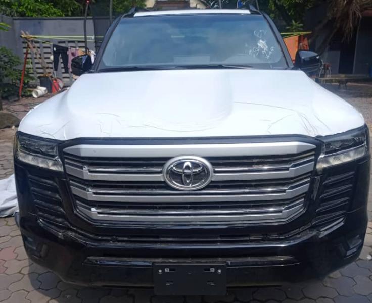 Land cruiser GXR 2024