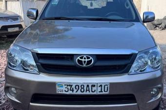TOYOTA FORTUNER A VENDRE A KINSHASA 