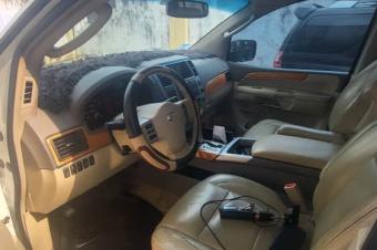 Infiniti Qx56