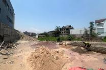 OPPORTUNITES A SAISIR  PLUSIEURS TERAINS A VENDRE BANDAL SUR  PRINCE KASAVUBU  REF: ARRET TSHIBANGU  SUPERFICIE: 2 HECTARES  COMPOSITION: PLUSIEURS TERRAINS DE 10M/20M SOIT 200M²  immobilier_vente_location