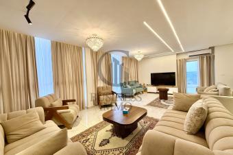GBUSINESS IMMO VOUS PROPOSE A LA VENTE UN MAGNIFIQUE APPARTEMENT DENVIRON 220 M ENTIEREMENT MEUBLE IDEALEMENT SITUE EN PLEIN COEUR DE LA GOMBE.