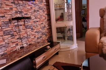Parcelle  vendre avec grande maison au Quartier YOLO nord CKalamu 