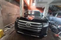 Toyota land cruiser GXR 2023 automobile_motos_velos_engins_et_pieces