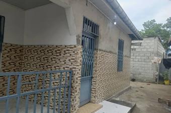 Parcelle  vendre type locatifs ou rsidentiel dans la Commune de la Nsele  Terre jaune