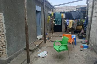 Parcelle  vendre type locatifs ou rsidentiel dans la Commune de la Nsele  Terre jaune