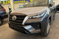 TOYOTA FORTUNER 2024 00km automobile_motos_velos_engins_et_pieces