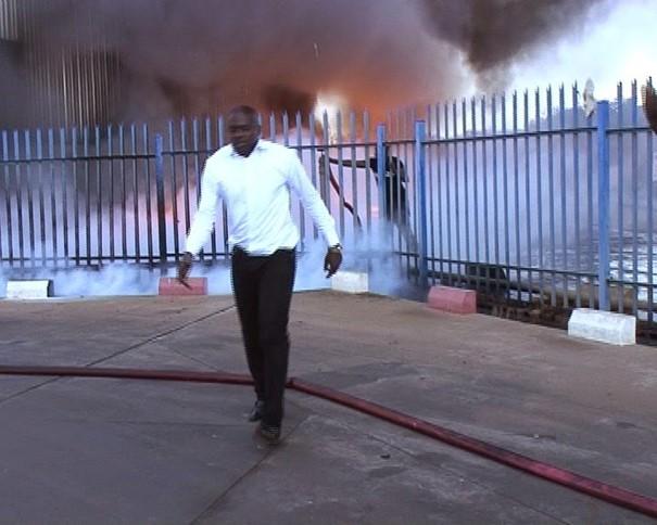 un homme a dclench un incendie qui a ravag plus de 2500 hectares en jetant son mgot de cigarette dans de lherbe schemais savezvous que nos paroles peuvent aussi provoquer u