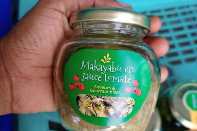 vivres_frais_et_alimentation La Belle kinoise Con  