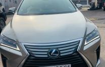 ?LEXUS RX 450 HL ?ANNÉE 2020 VOLANT DROITE AUTOMATIQUE ESSENCE FULL OPTION 4 CAMÉRA ? 360 TOIT OUVRANT 7 PLACE CLIMATISÉ COULEUR D’ORIGINE PLAQUÉ RÉCENTE KILOMÉTRAGE 36.0 mediacongo