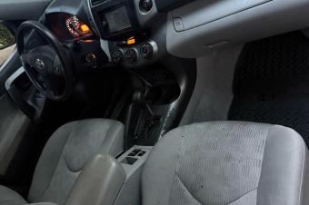 TOYOTA RAV4 A VENDRE A KINSHASA 