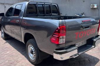 TOYOTA HILUX A VENDRE A KINSHASA 