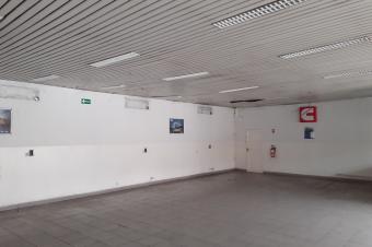 Mise en vente dune concession  GOMBE sur principal  Rf   Htel Batrice   Superficie  2626m  Prix 7.000.000  discuter 