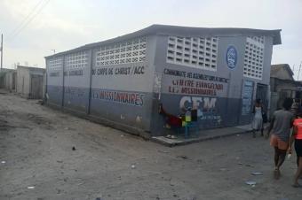 Parcelle mise en vente  Ndjili Q1 dote dune glise 
