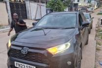 TOYOTA RAV4 A VENDRE A KINSHASA  automobile_motos_velos_engins_et_pieces