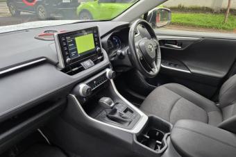 Toyota new Rav hybrid 