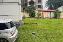 4 Terrains de 300 mètre carré à vendre à pigeon soit 15msur20; à 170000 dollars à discuter  possibilité de vendre toute la parcelle à 1000000 dollars à discuter 40msur45 immobilier_vente_location