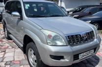 Prado 2009 très bon état diesel manuelle Kilométrage 70000 moteur 5l prix 14500 a discuter automobile_motos_velos_engins_et_pieces