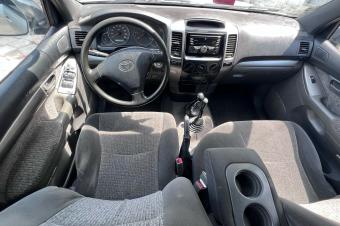 Prado 2009 trs bon tat diesel manuelle Kilomtrage 70000 moteur 5l prix 14500 a discuter