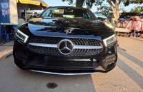 *MERCEDES-BENZ A 250 4MATIC* Année de fabric 2022 Sans plaque Full options Intérieur cuir Automatique Caméra de recul Couleur d'origine 4 Cylindres Essence Jantes chromées mediacongo