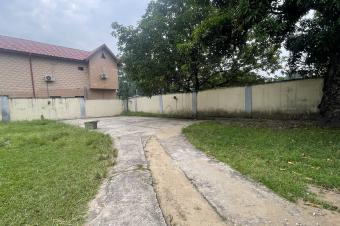 TERRAIN  VENDRE  NGALIEMA  binza pigeon 