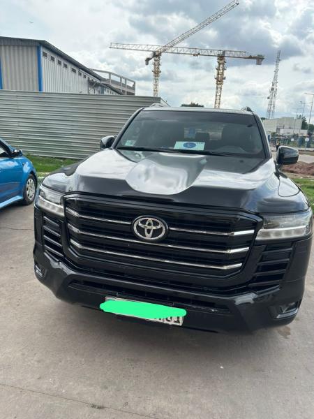 Toyota Land cruiser GXR 