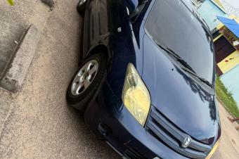 TOYOTA IST A VENDRE A KINSHASA 