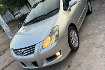 TOYOTA BLADE SANS PLAQUE A VENDRE A KINSHASA 