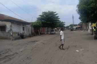 Parcelle  vendre usage rsidentiel ou locatif  Ndjili Q7 trs bon emplacement 