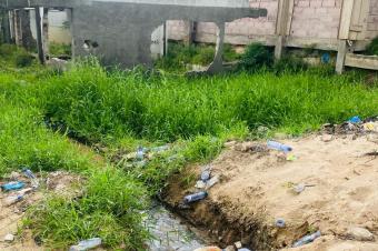 Terrain  vendre proche du boulevard Lumumba  Limetefuna 