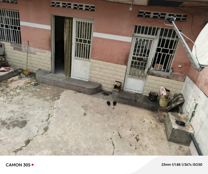 Parcelle en vente  Limete 2 me rue rsidentiel 