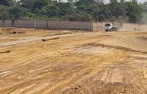 Localisation 3 minutes de Gombe des terrains de 500 mètre carré à vendre au CHK (mont blanc site belge) 150000 dollars  opportunité pour des vrais Boss mediacongo