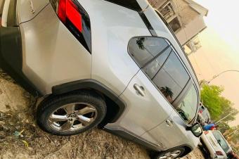 Toyota new Rav hybrid 