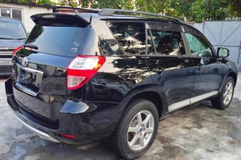 Jeep Kinshasa toyota vanguard 