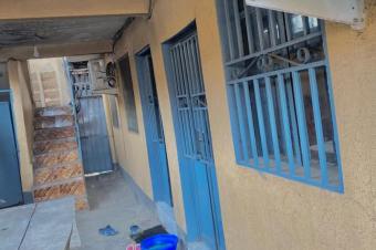 IMMEUBLE DE TROIS TAGES R3 EN VENTE  BANDAL TSHIBANGU