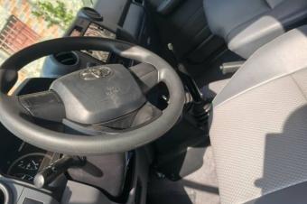 3 PICES DES TOYOTA LANS CRUISER 77 LX SANS PLAQUE 2025 AUTHENTIQUE  PRIX 68.000 SUKA SUKA PAR PICES   MANUELS DIESELS 00.0 KILOMTRES CLIMATISATION IMPECCABLES V6 LOCALI