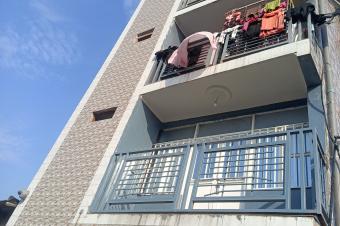 Immeuble de R3  vendre dans la Commune de Barumbu 
