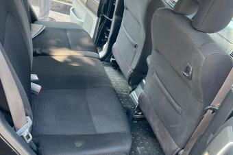  VENTE URGENTE BESOIN DARGENT   TOYOTA RUSH   COULEUR DORIGINE  KILOMTRAGE 10.200 Km  AVEC BOUTON TRACTION 4x4 MOTEUR ET BOITE IMPECCABLE  AUTOMATIQUE  4CYLINDRES 