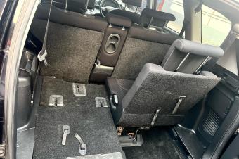  TOYOTA VANGUARD 2014  PLAQUE TRE RCENTE COULEUR DORIGINE  3 BANQUETTES  ANNE DE FABRICATION 2015 KILOMTRAGE  14.235 Km FULL OPTIONS  RADIO ANDRODE  PALETTE