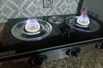 GS13MOBILIERS SARL  met  votre disposition la vente des rchauds  gaz de trs bonne qualit nous sommes  Gombe. Rf Livraison  domicile. Prix  1205 d livraison.  vous