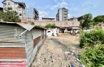 VENTE: TERRAIN VIDE DE  800m² À KINSHASA-GB mediacongo