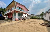 VENTE: GRANDE PROPRIÉTÉ DE 600m² DOTÉE DUNE VILLA À RÉNOVER À KINSHASA-NGALIEMA mediacongo