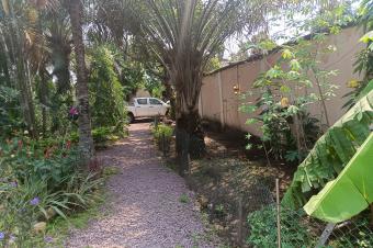 GS13IMMO SARL met  votre disposition la vente de cette magnifique villa QMimosas CNgaliema... Rf Alimentation SK. Dimension 2440M. Prix 600.000  discuter.  vous.