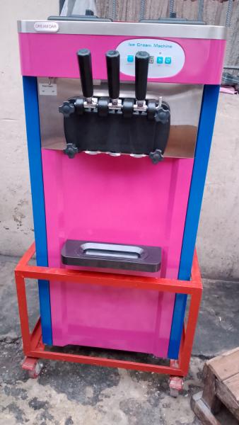 Vente machine  crme 