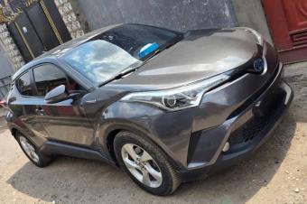 TOYOTA CHR HYBRIDE 
