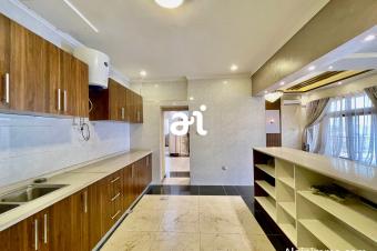 VENTE MAGNIFIQUE APPARTEMENT DE 2 CHAMBRES  KINSHASAGOMBE