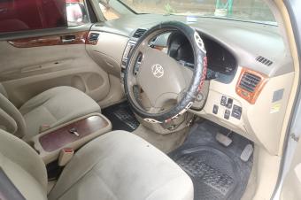 GS13CAR SARL met en vente ce vhicule Toyota IPSUM en trs bon tat. Adresse  CGombe. Rf  Cliniques Ngaliema. Prix de vente propos  3.500  discuter.  vous la parole.