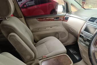 GS13CAR SARL met en vente ce vhicule Toyota IPSUM en trs bon tat. Adresse  CGombe. Rf  Cliniques Ngaliema. Prix de vente propos  3.500  discuter.  vous la parole.